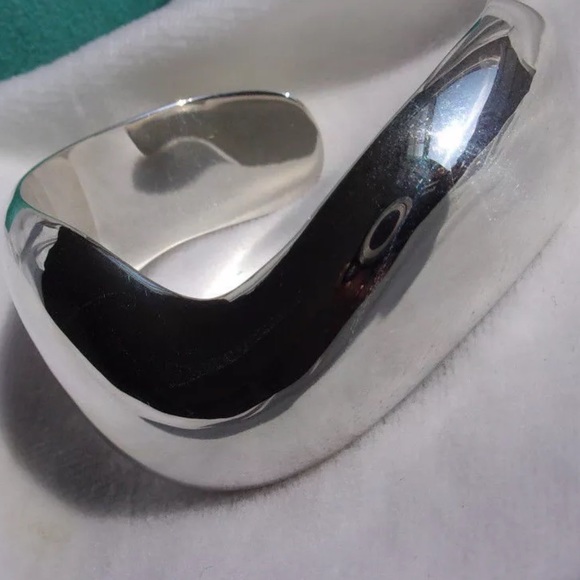 Tiffany Co Peretti Silver Paco Cuff 